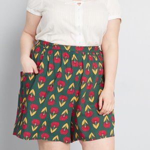 🌸 Plus Size - Staycation Kickoff Shorts
